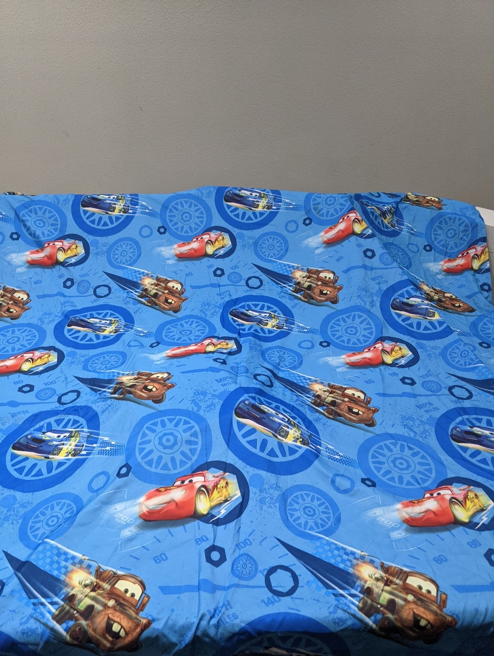 Disney Pixar Cars 2000’s Twin Flat Top Bed Sheet 64x94” Lightening McQueen